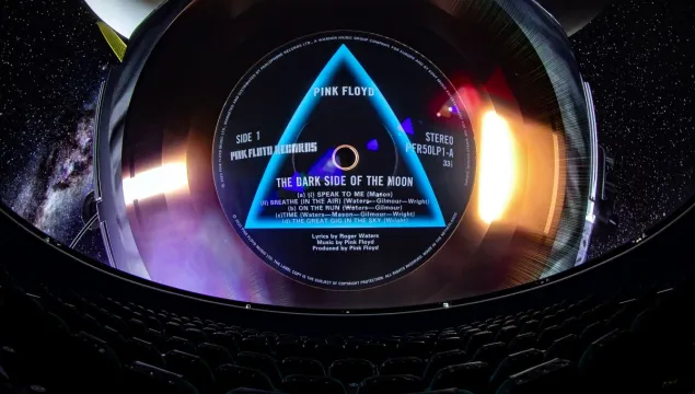Pink Floyd Dark Side of the Moon vinyl cover